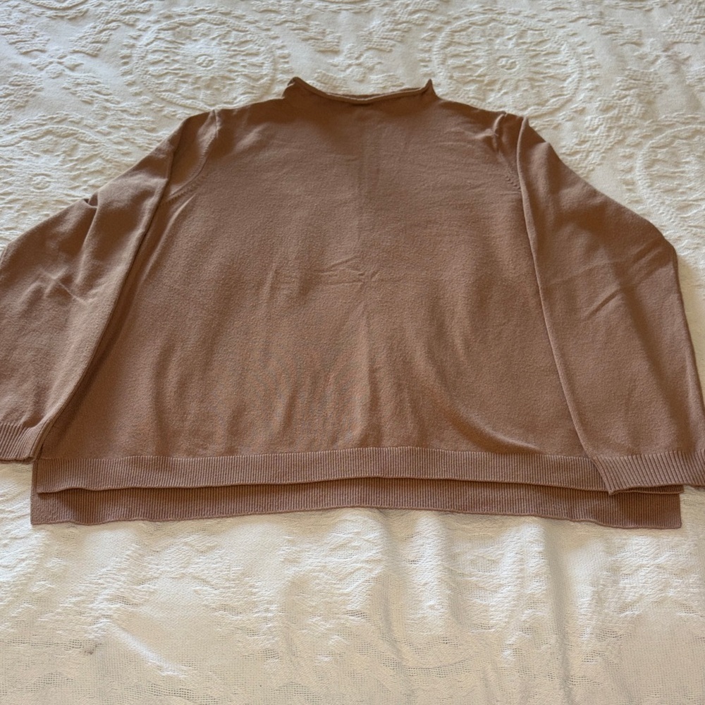 Adrianna Papell Women's Tan Sweater Gently Loved “no size”